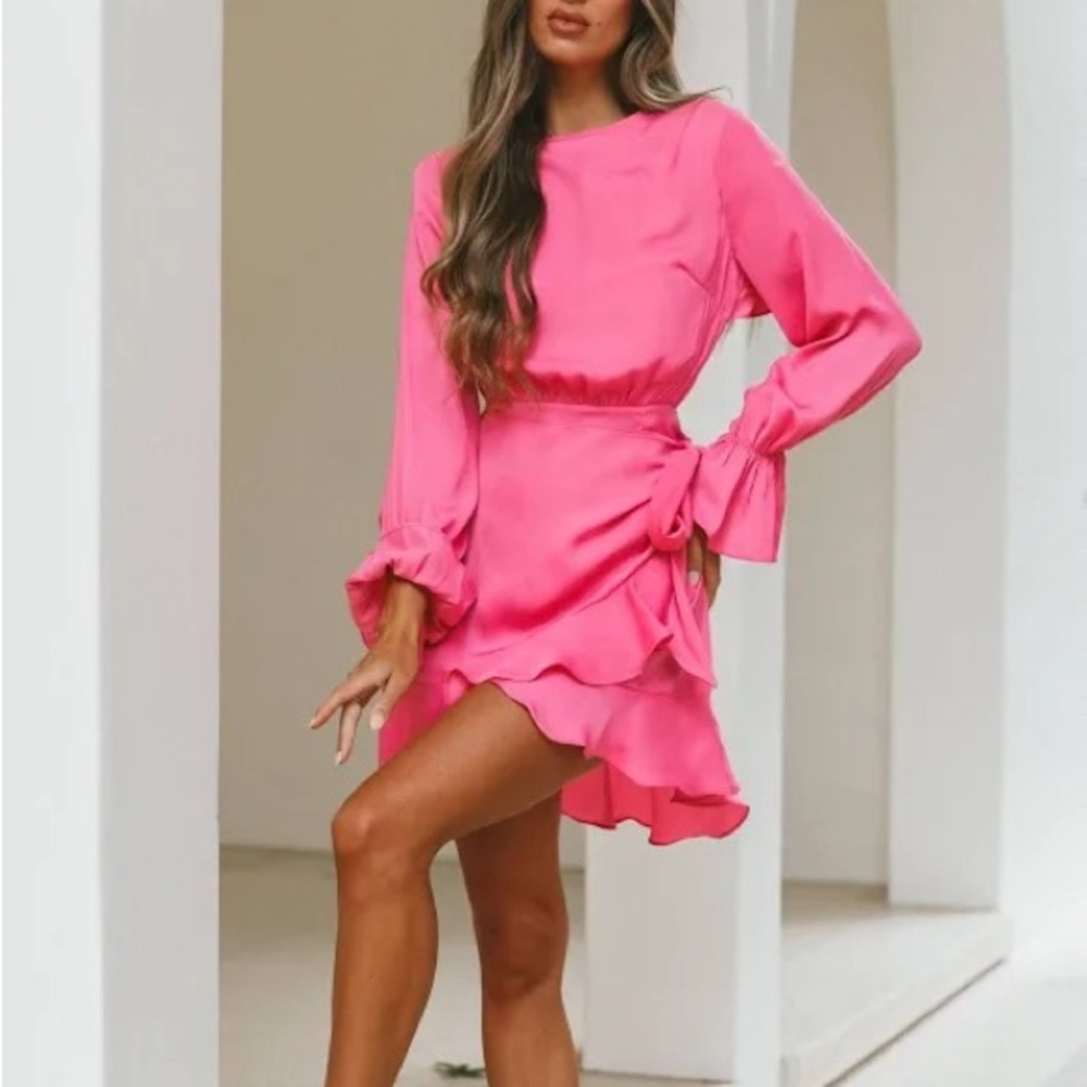 Selfie Leslie Backless Pink Wrap Dress